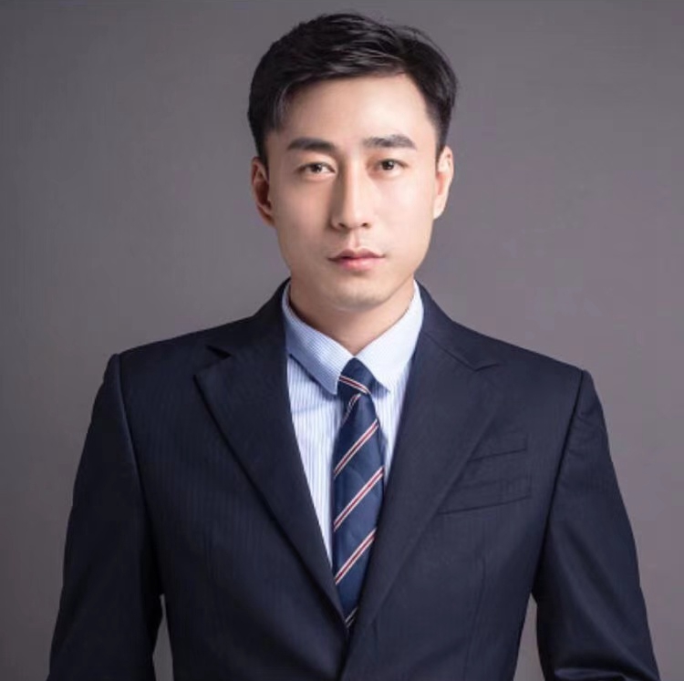 郑滔 项目运营总监